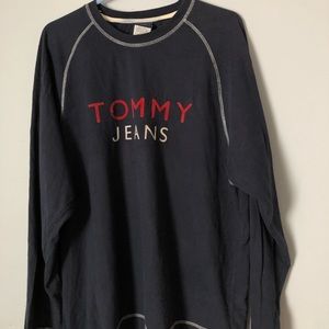 ••Vintage tommy jeans long sleeve shirt ••